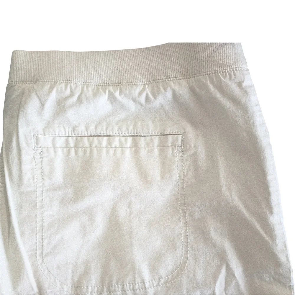 Chico's White Roll Tab Cropped Pants Size 3/US 16 Regular Elastic Waist Cotton